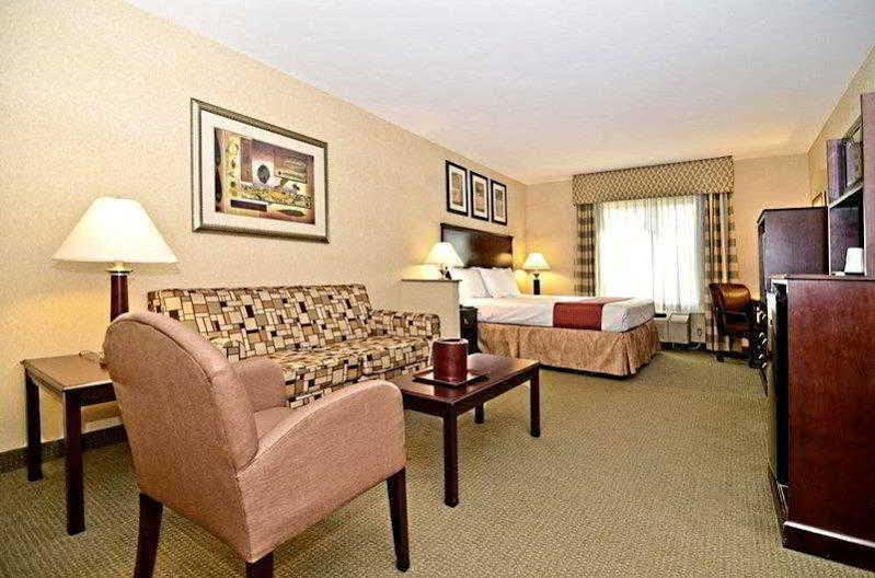 Spark By Hilton 3*