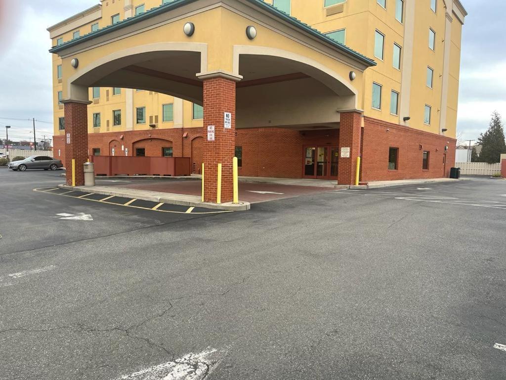 Spark By Hilton 3* Rahway