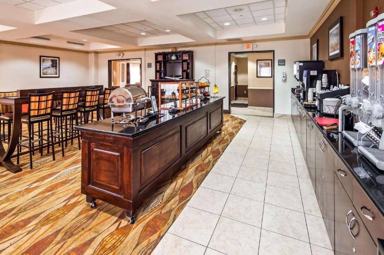 Hotel Spark By Hilton 3*