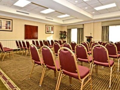 Spark By Hilton 3* Rahway