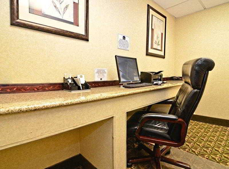 Spark By Hilton 3* Rahway