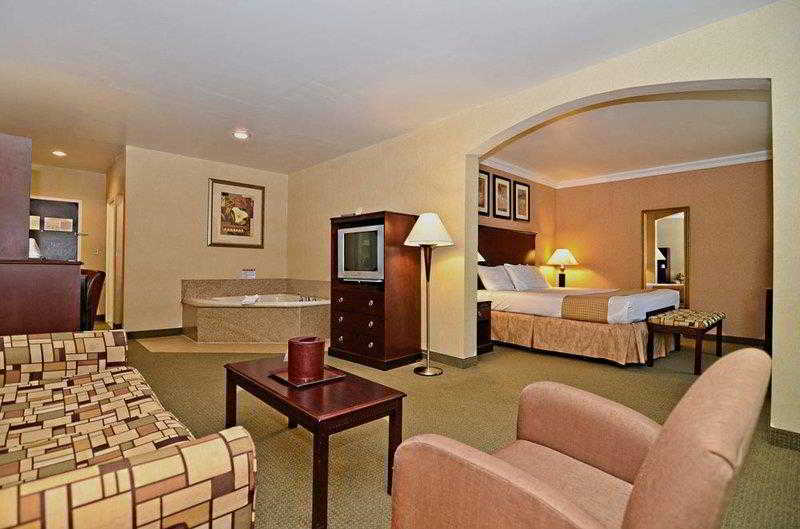 Spark By Hilton Hotel