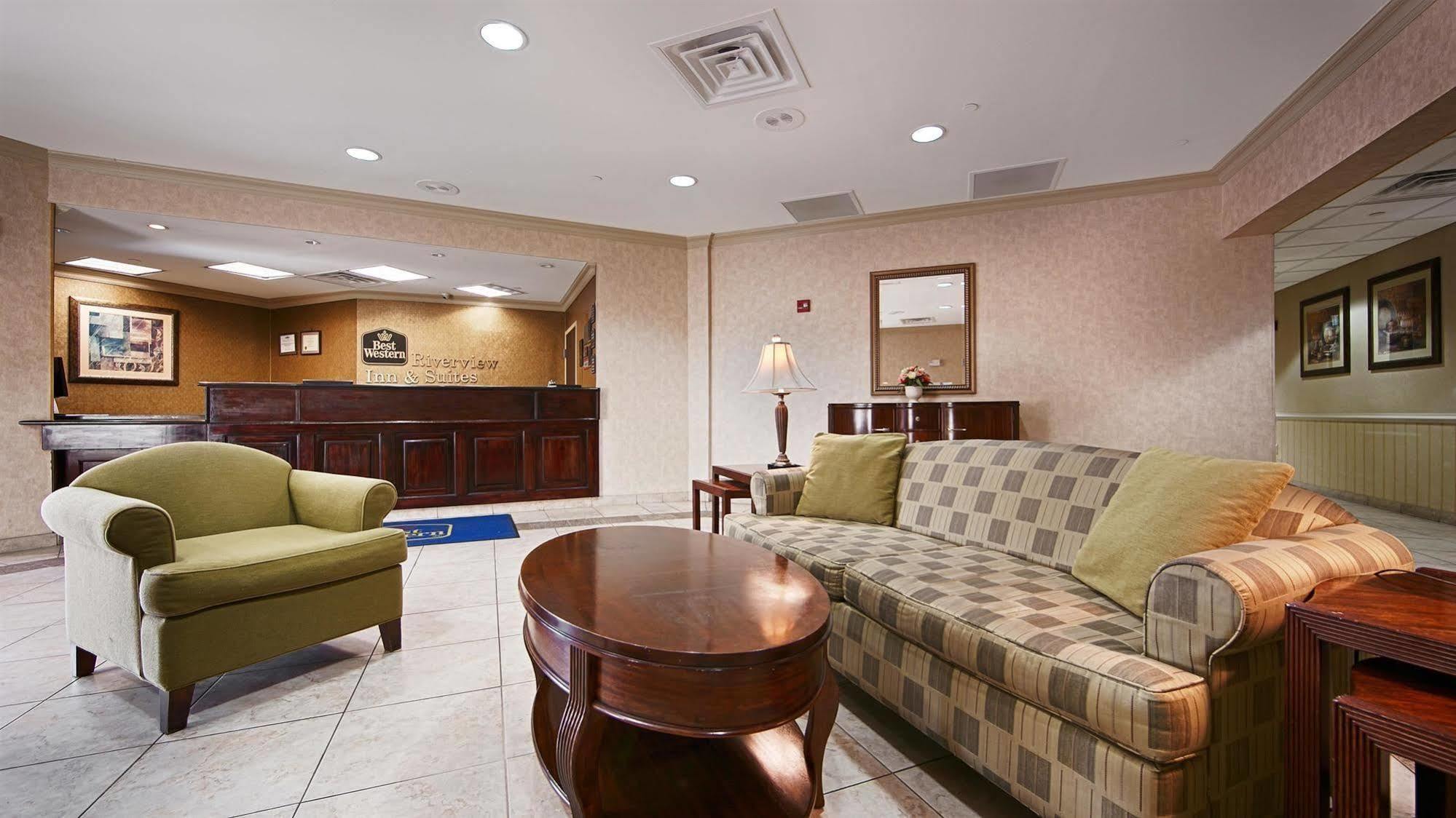 Spark By Hilton Hotel 3*