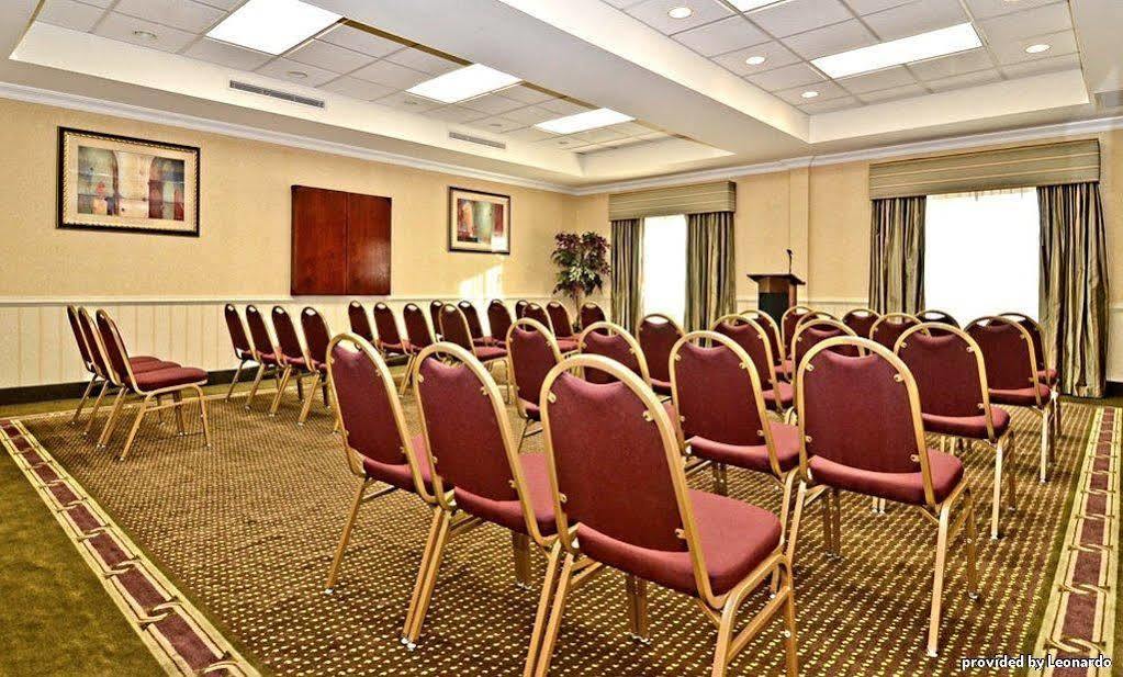 Spark By Hilton 3* Rahway